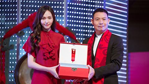 中国美正当红，真人百家家乐网站（AG直营）A股上市，引领新时代